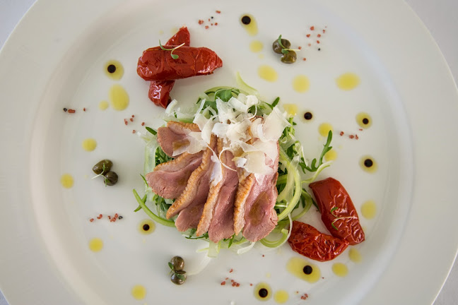 Bistro Apetit by Marin Rendić