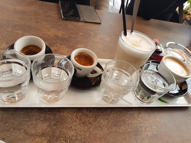 Obala Maršala Tita 3/d, 52440, Poreč