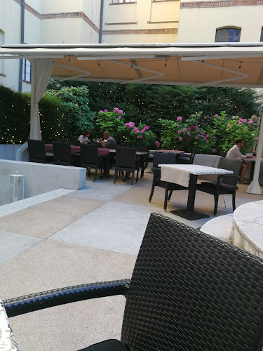 Restaurant and Caffe "Muzej" - Zagreb