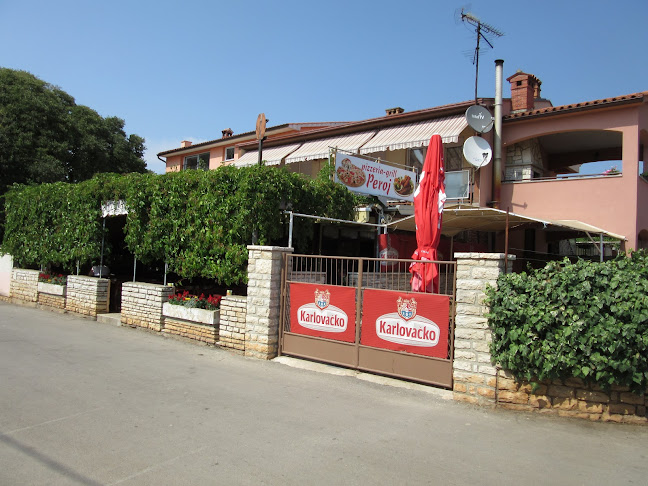 Pizzeria "Peroj"