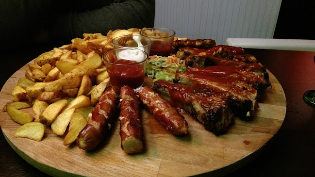 Restoran Stari Hrast - Gastronomija i ugostiteljstvo