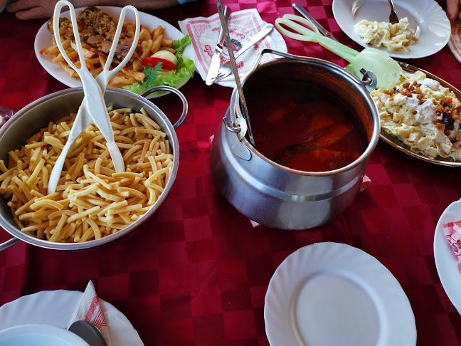 Kovač Čarda - Gastronomija i ugostiteljstvo