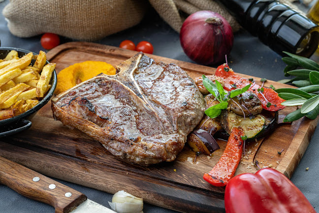 ROSO Bar&Restaurant - Gastronomija i ugostiteljstvo