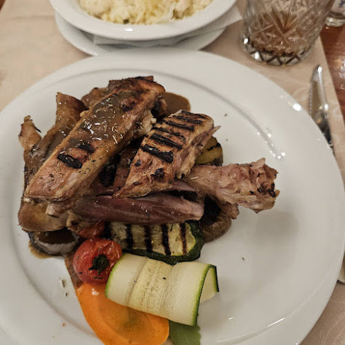 Opinii despre Konoba Kopačina în Donji Humac - Gastronomija i ugostiteljstvo