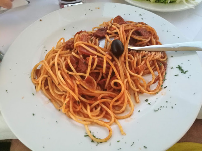 D8 15, 23244, Starigrad