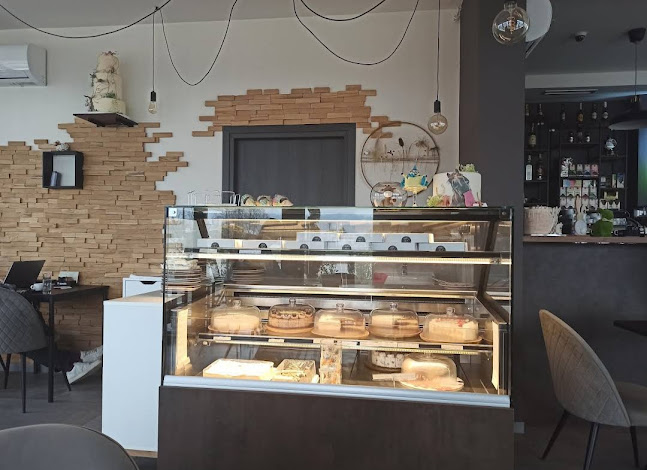 Comentarii opinii despre LaSaDa Cakes & Caffe