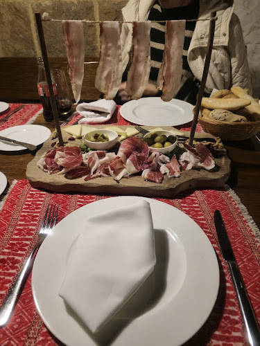 Opinii despre Dalmatian Ethno Village în Šibenik - Gastronomija i ugostiteljstvo