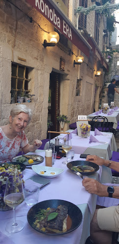 Opinii despre Restoran "Era" în Trogir - Gastronomija i ugostiteljstvo