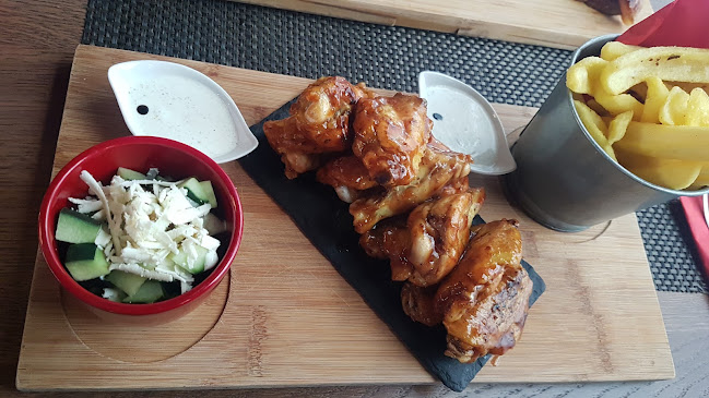 Comentarii opinii despre R&B Food