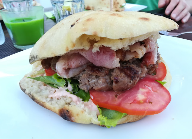 Comentarii opinii despre Bistro Mala Maslina