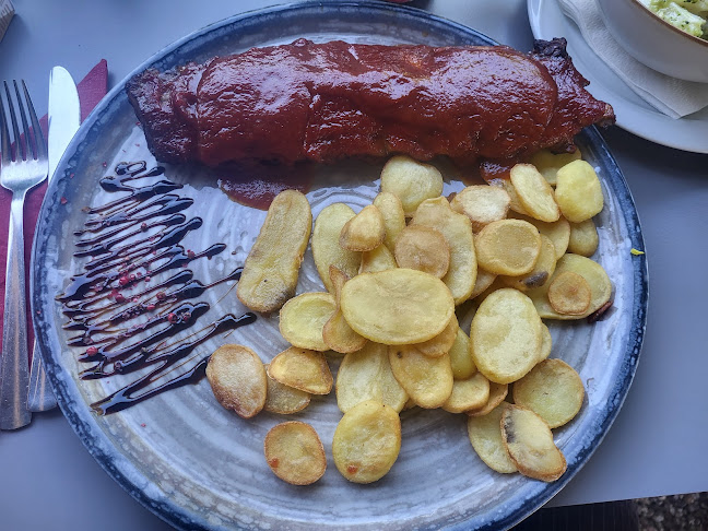 Bistro Pizzeria Ema - Gastronomija i ugostiteljstvo