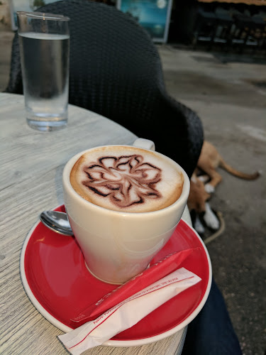 D114 172, 21405, Milna