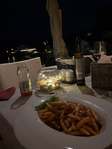 Restaurant Moreska - Gastronomija i ugostiteljstvo