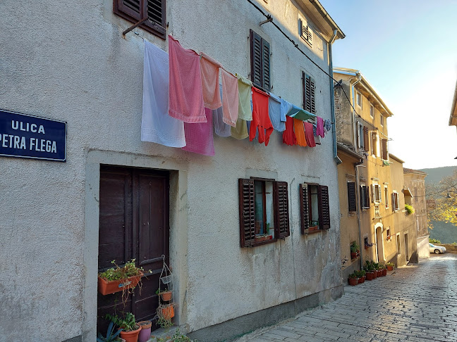 Ul. Petra Flega 5, 52420, Buzet