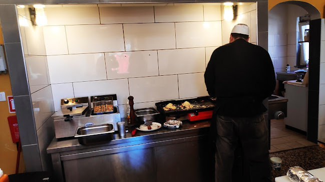 Mike's fast food - Gastronomija i ugostiteljstvo