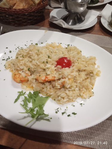 Podluka 15, 21320, Baška Voda