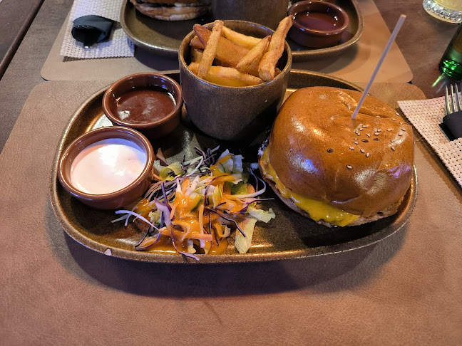 San Antonio - Burgers, BBQ, Beer - Gastronomija i ugostiteljstvo