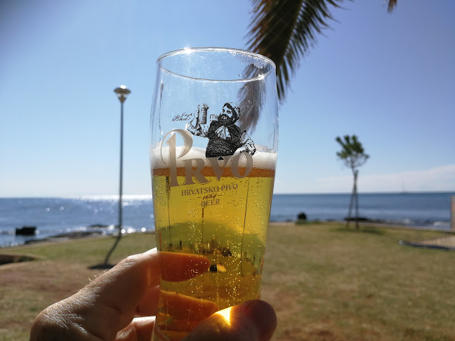 Comentarii opinii despre Africa Beach Bar