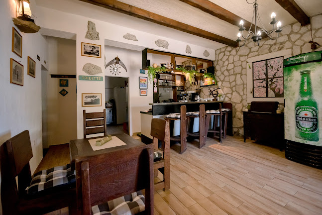 Luka 18, 23282, Dugi otok