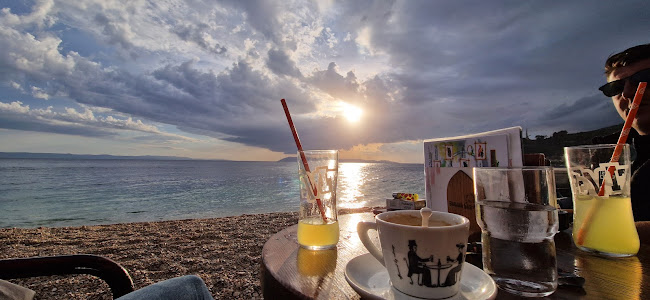 Opinii despre Buba beach în Makarska - Gastronomija i ugostiteljstvo