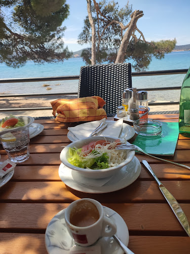 Opinii despre Beach Soline în Biograd na Moru - Gastronomija i ugostiteljstvo