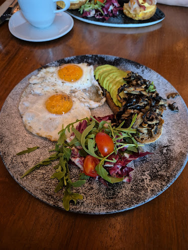 Comentarii opinii despre Pizza bar Maká