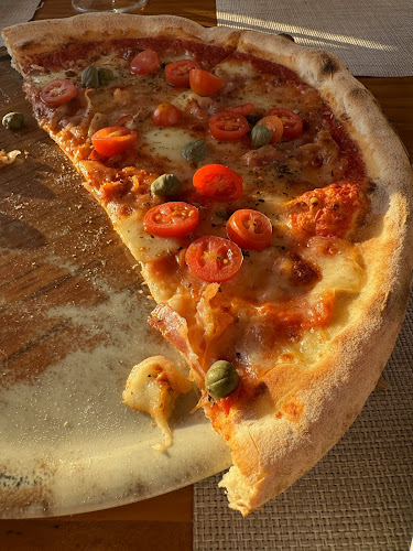 Konoba i pizzeria Lara - Gastronomija i ugostiteljstvo