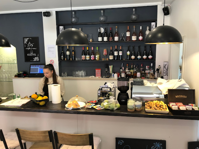 B5 Wine Bar Motovun - Motovun