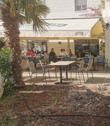 Cetinska cesta 32, 21310, Omiš