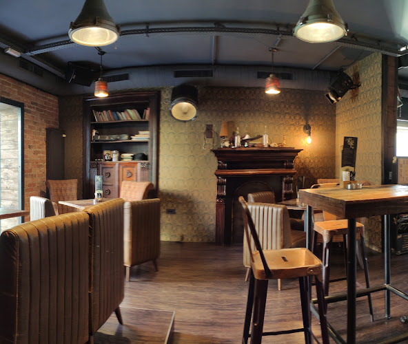 Opinii despre Sherlock Bar în Zagreb - Gastronomija i ugostiteljstvo