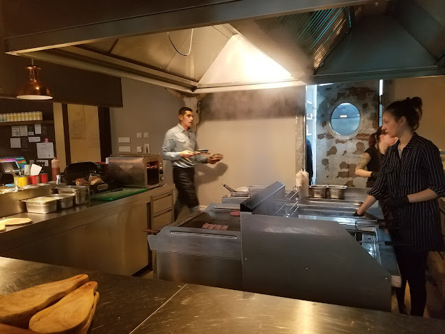 Radnička cesta 52, 10000, Zagreb