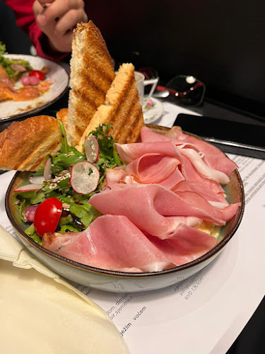 Comentarii opinii despre EGGSPRESS