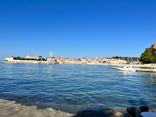 Opinii despre Blue în Rab - Gastronomija i ugostiteljstvo