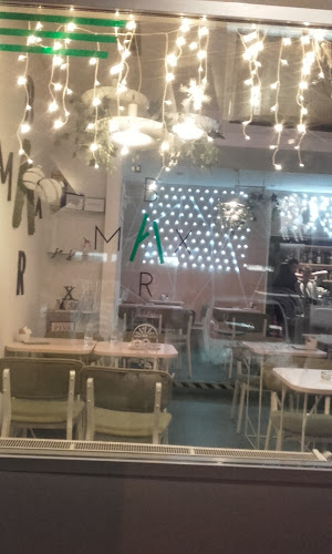 Comentarii opinii despre Max Bar