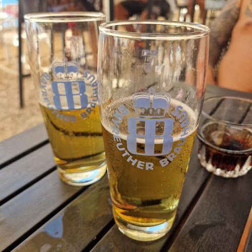 Weiße - Gastronomija i ugostiteljstvo