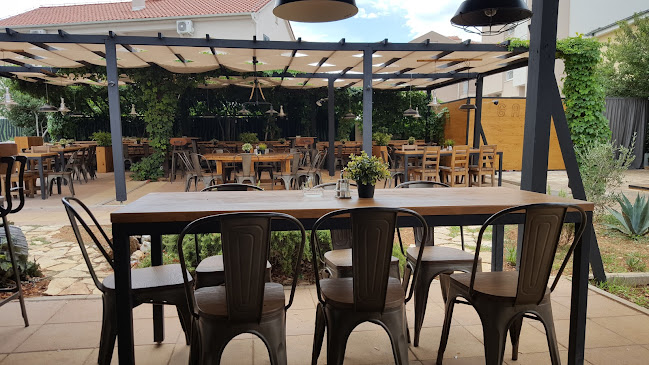 Ul. Silvija Strahimira Kranjčevića 3, 53291, Novalja