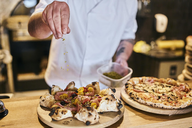 Opinii despre Half 8 Restaurant, Novigrad în Novigrad - Gastronomija i ugostiteljstvo