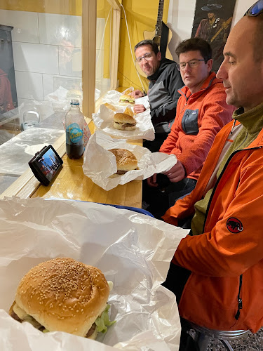 Opinii despre Mike's fast food în Šestanovac - Gastronomija i ugostiteljstvo