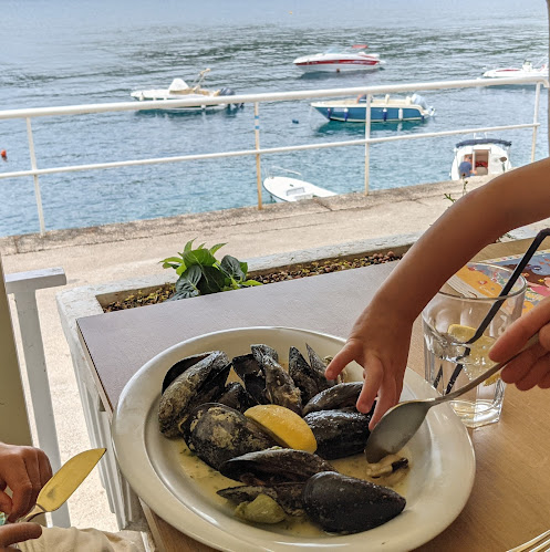 Opinii despre RESTORAN CAPITANO RABAC (fish restaurant) în Rabac - Gastronomija i ugostiteljstvo