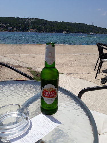 Opinii despre Obrt Juka Beach Bar Vila în Zlarin - Gastronomija i ugostiteljstvo
