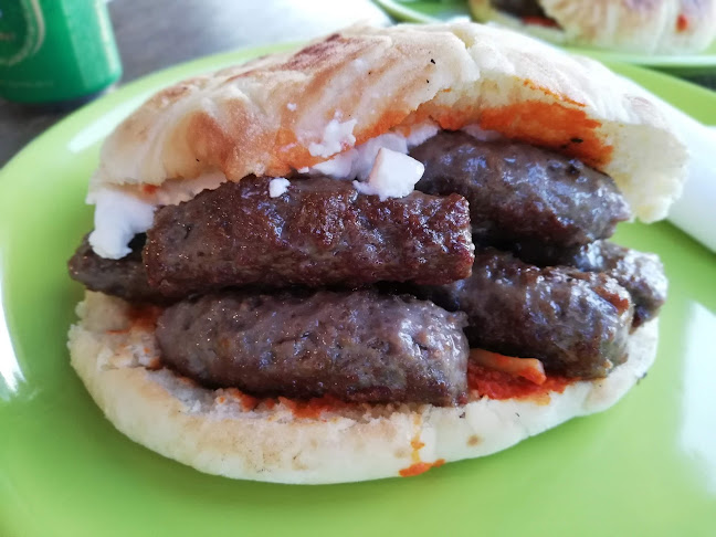 Opinii despre Cirkus Fast Food în Stobreč - Gastronomija i ugostiteljstvo