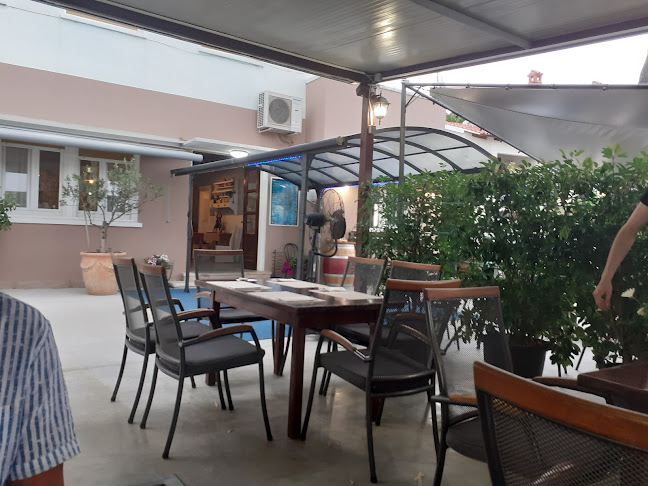 Konoba Nando - Trget