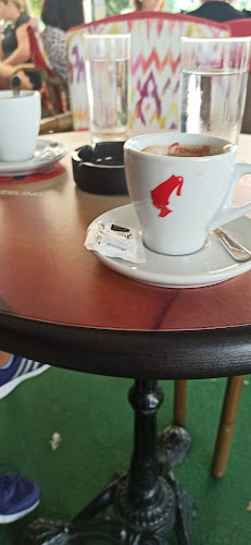 Comentarii opinii despre Caffe Bar Lotus