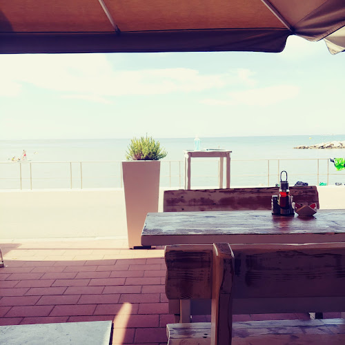 Comentarii opinii despre The Boat