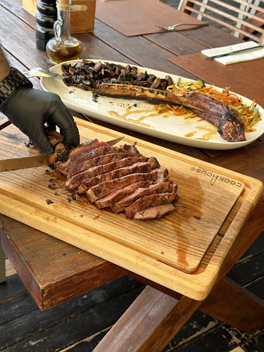 Comentarii opinii despre Harbor CookHouse & Club