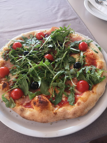 Comentarii opinii despre Gostiona Marina