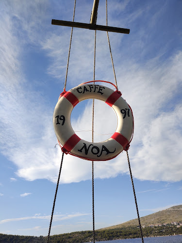 Caffe bar NOA - Gastronomija i ugostiteljstvo