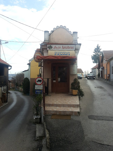 Comentarii opinii despre Caffe Amadeus