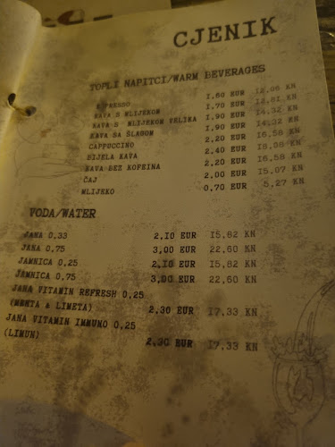 Coffee & Wine bar NaMaLo (Na Maloj Loži) - Gastronomija i ugostiteljstvo