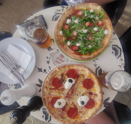 Opinii despre Sunset Beach Bar în Lopar - Gastronomija i ugostiteljstvo